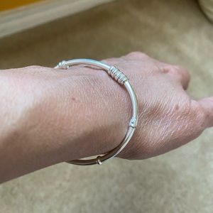 Small silver bracelet